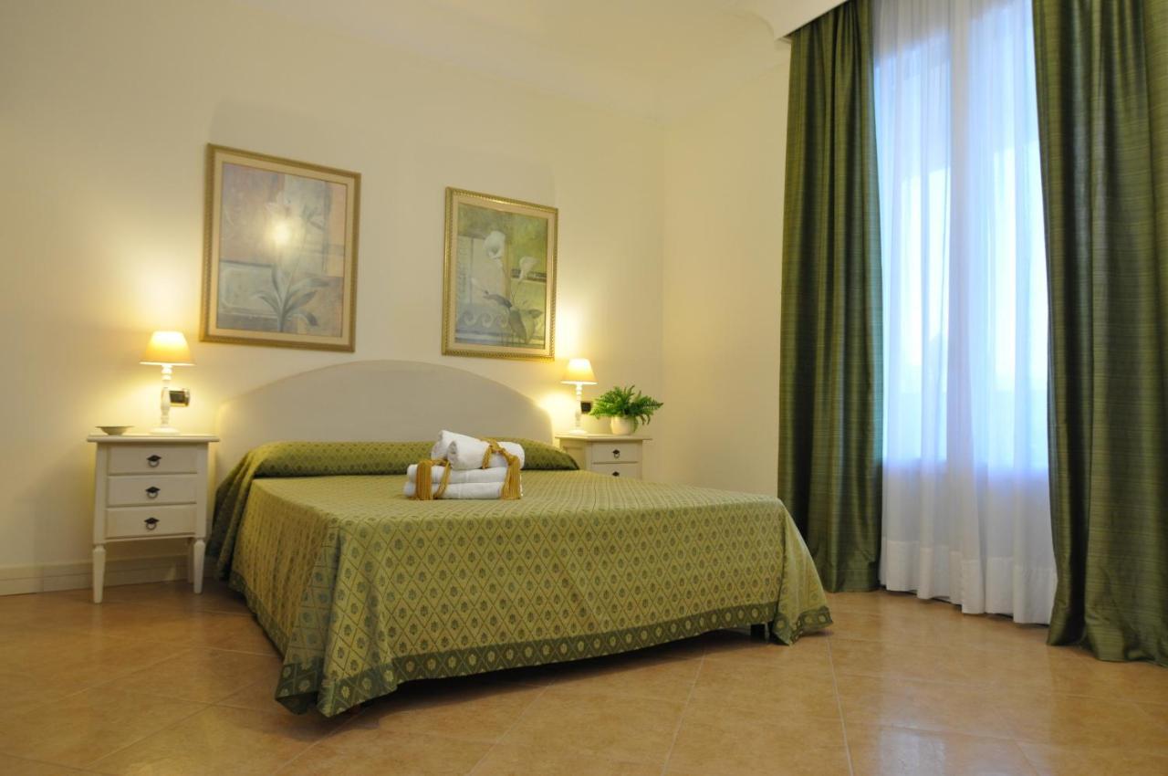 Villa Marcella Room Porto Cesareo Eksteriør billede