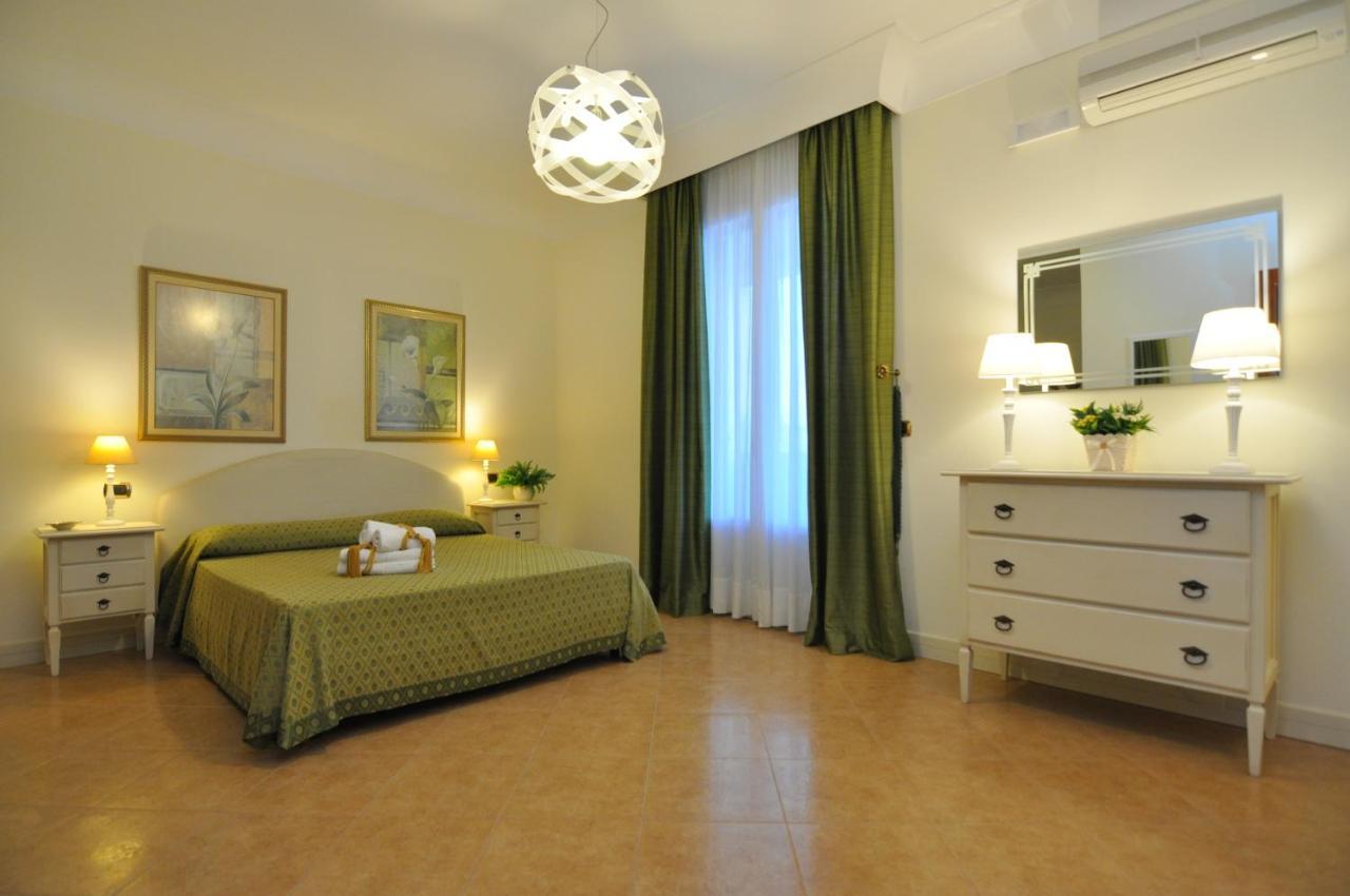 Villa Marcella Room Porto Cesareo Eksteriør billede
